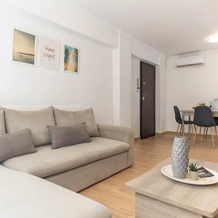 Spacious Peaceful Family 2Bd Apt Athens Exterior photo